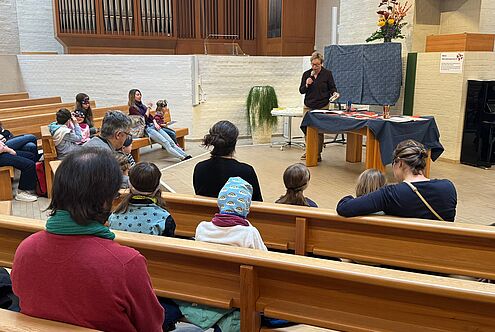 Kirche Kunterbunt im Zeichen von Bartimäus